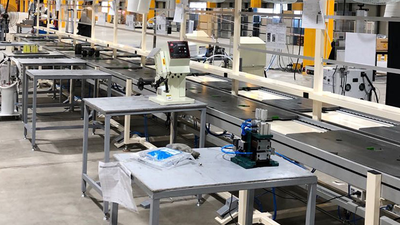 �}(c��ng)��(ch��)�\